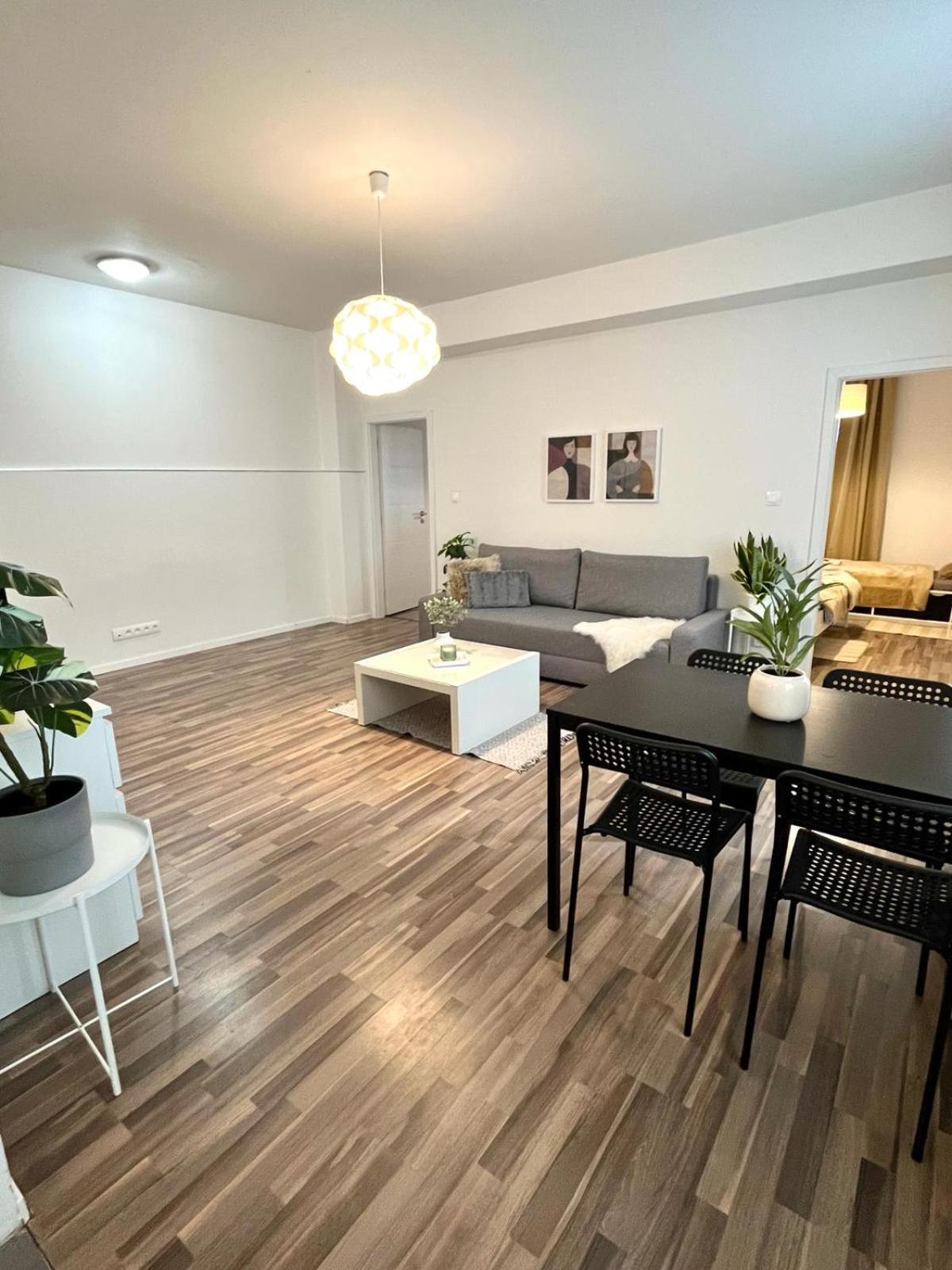 Adele - Old Town Apartmán Bratislava