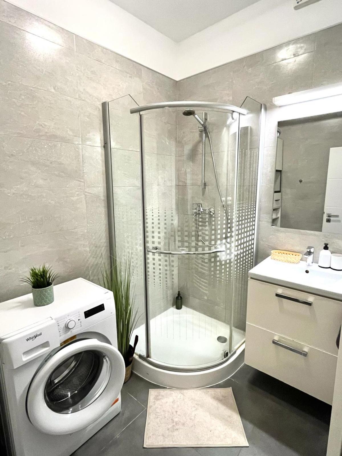 Adele - Old Town Apartman *